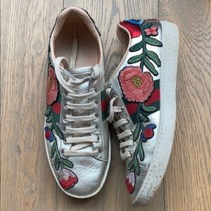 Gucci floral sneakers